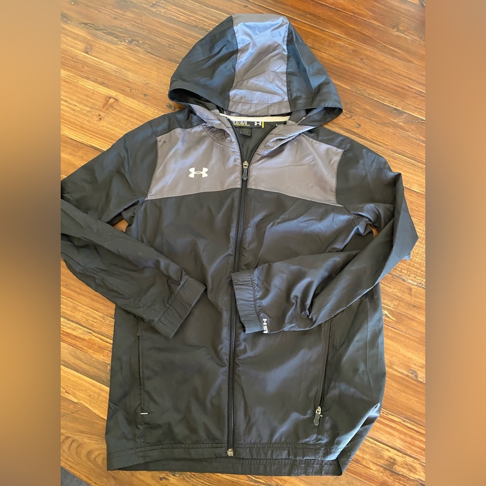 Boys YL Under Armour windbreaker